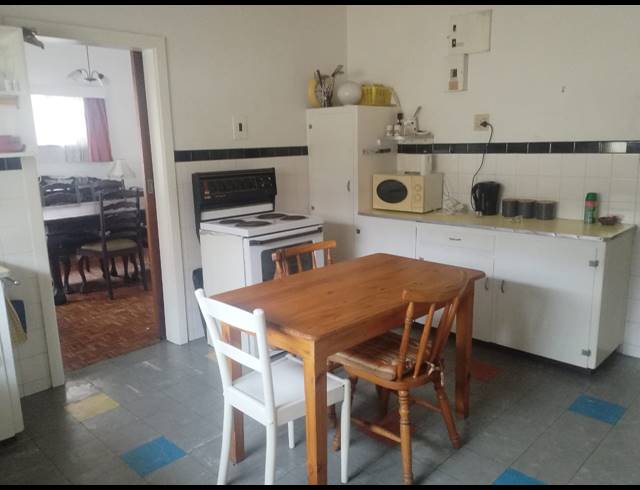 3 BEDROOM HOUSE FOR SALE IN BLUFF
